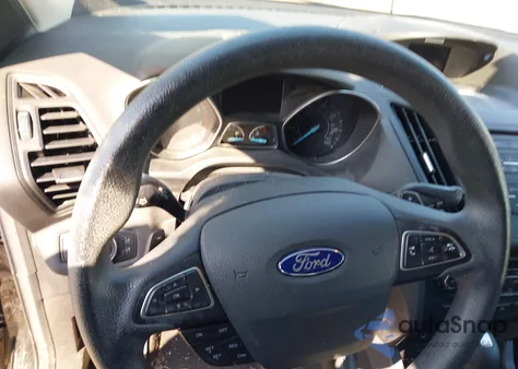 2017 Ford Escape Se z USA, uszkodzony, nr VIN 1FMCU0GD2HUE89351